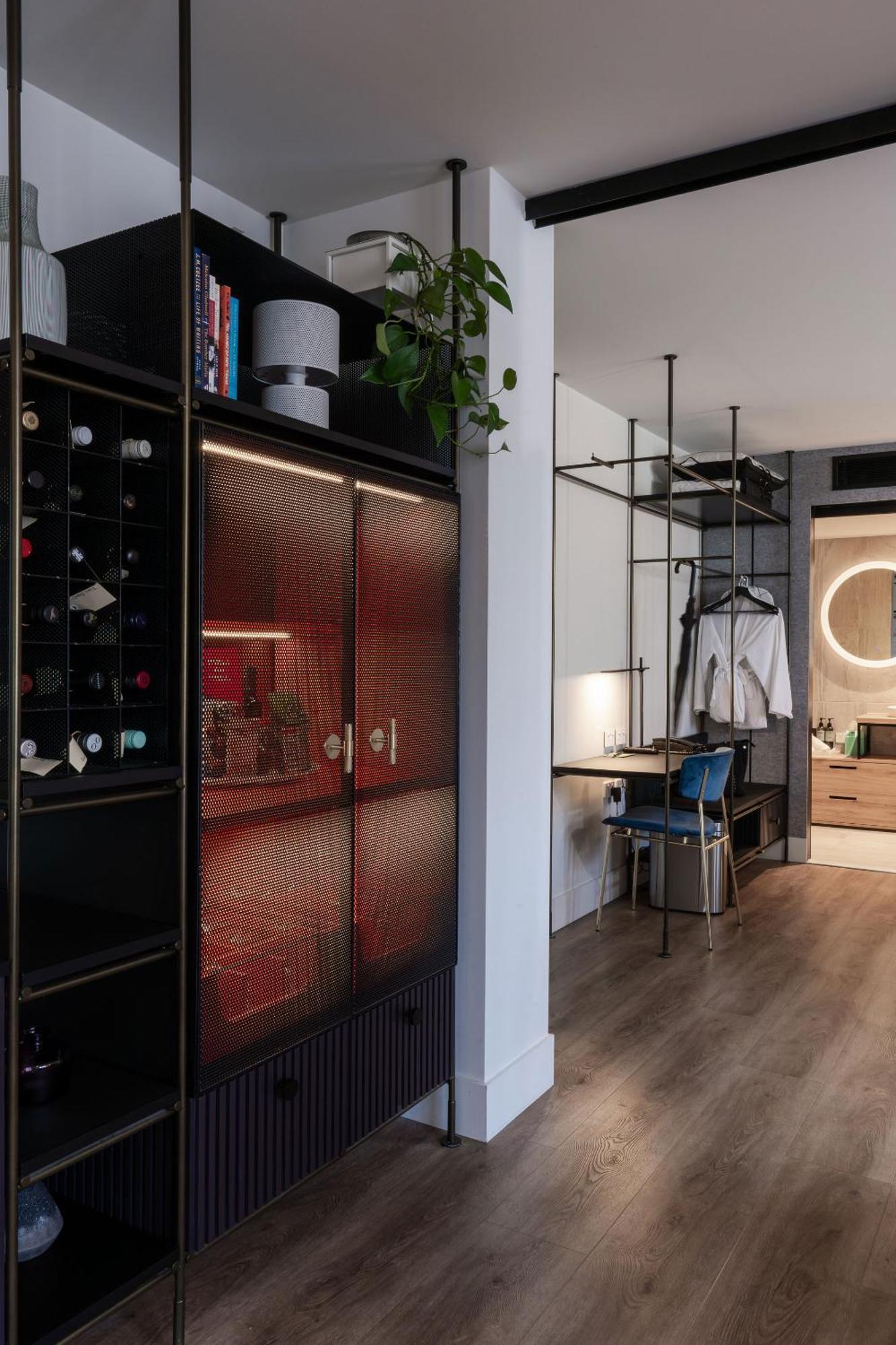 Zagame'S House Hotel Melbourne Bagian luar foto A room at the hotel
